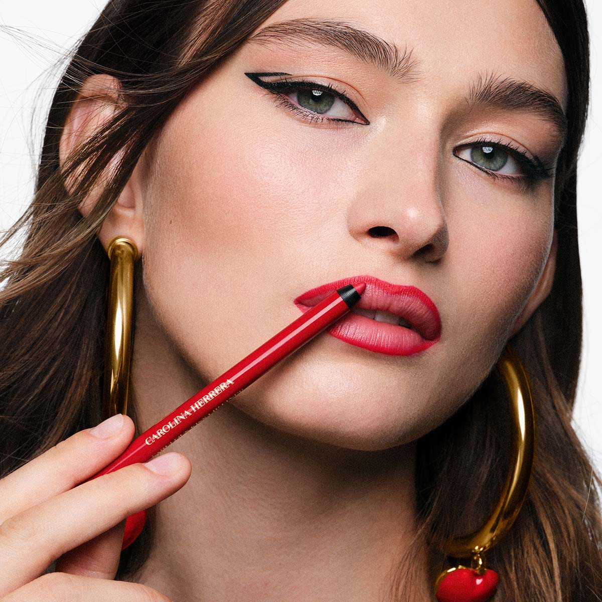 FABULOUS KISS LIP LINER (DELINEADOR DE LABIOS)